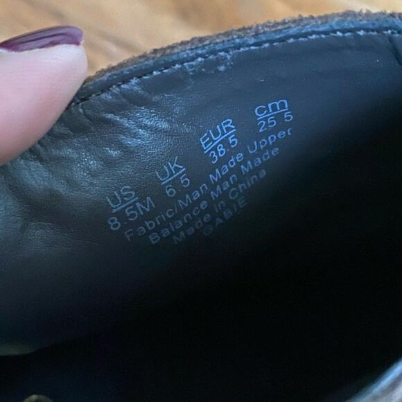 Franco Sarto Bootie Women's Brown Gabie Buckle Faux Suede Zip Heel Shoe SZ 8.5 - Picture 9 of 9